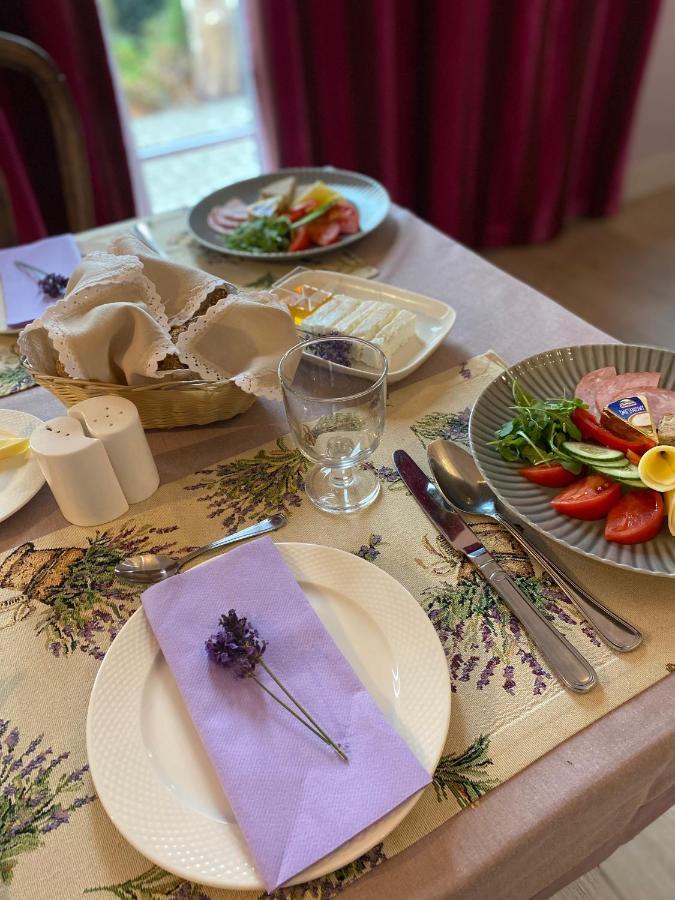 Miod Lawenda Hotel Biardy Екстериор снимка